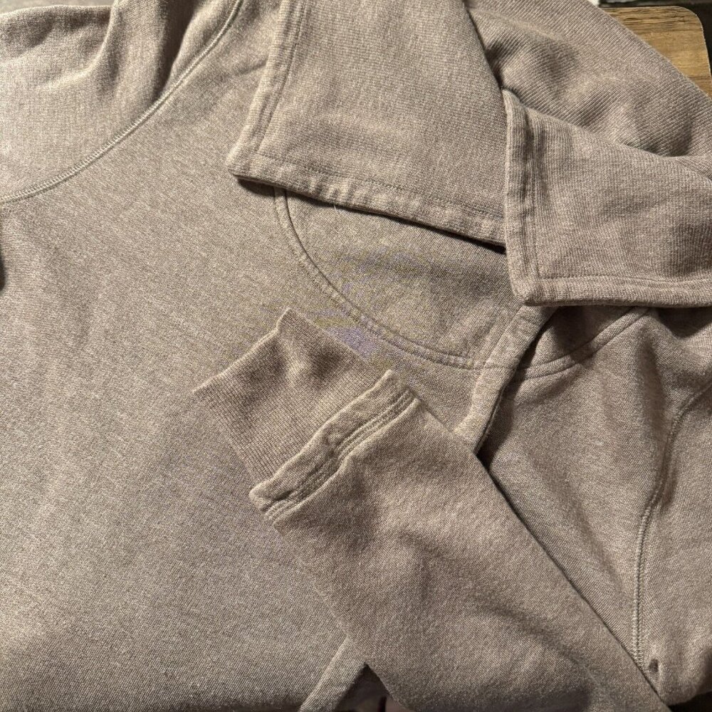 Stem Size S Sweatshirt Cowl Neck Asymmetrical Double Snap Up Tan Cuff Sleeves